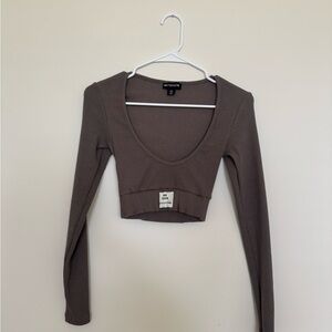 PrettyLittleThing Brown crop top